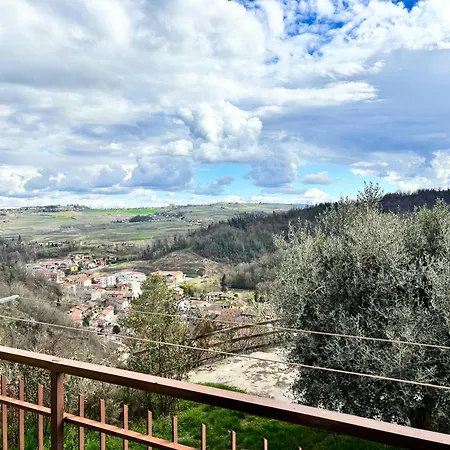 Terrazza Vista Langhe Con Posto Auto Casa vacanze Vezza d'Alba